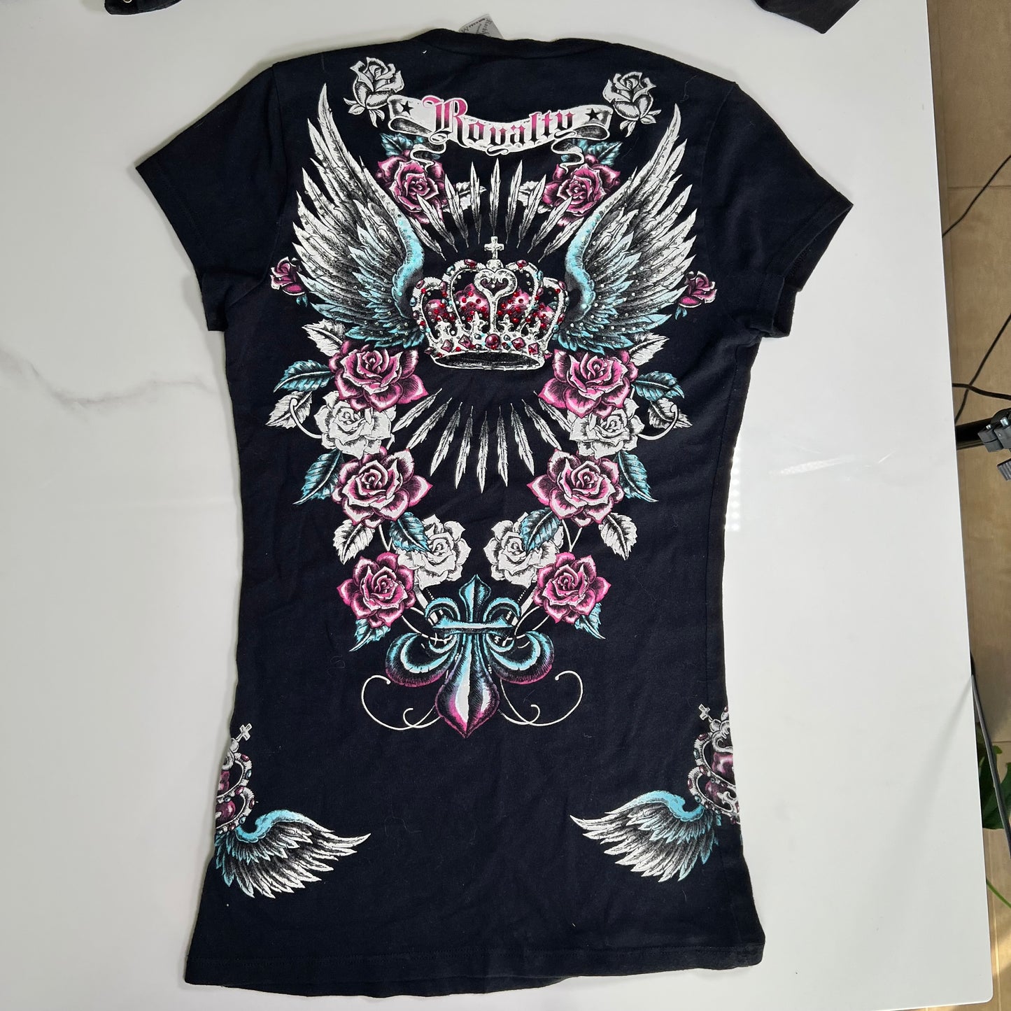 crown wings t-shirt