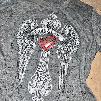 wings cross heart tee