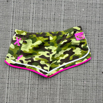 low rise camo scene shorts